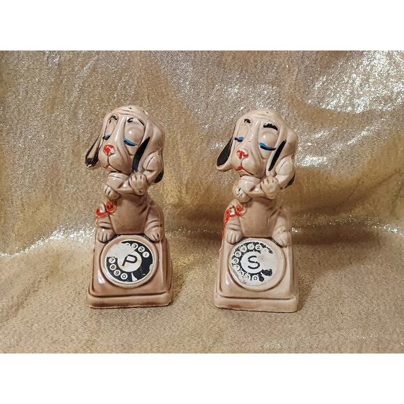 Vintage Kitschy Dog On Rotary Phone Salt & Pepper Shakers Japan Brown Droopy - Picture 1 of 9